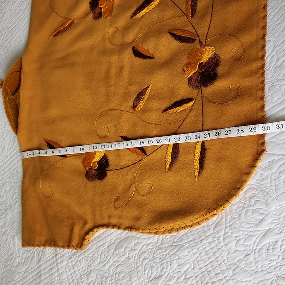 Poncho - One of a Kind - Picture 11 of 12